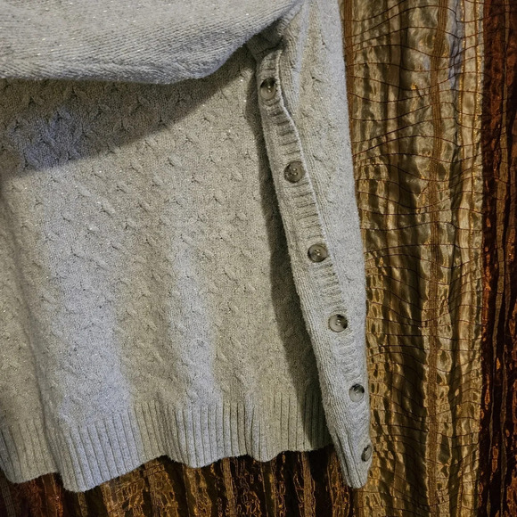 Lane Bryant Cable Knit Sweater Cream with Gold Thread Flecks-Plus Size 18/20 - Picture 3 of 5